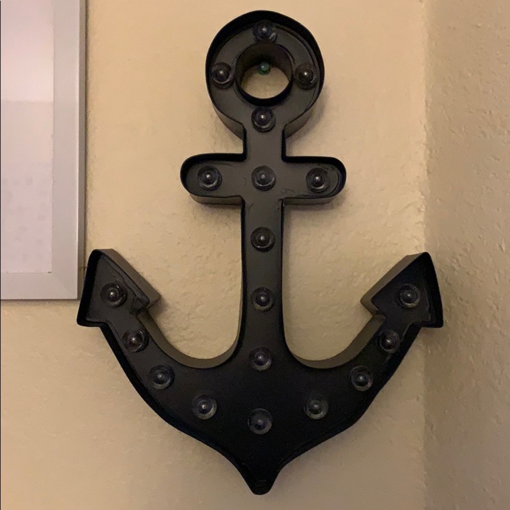 Light Up anchor